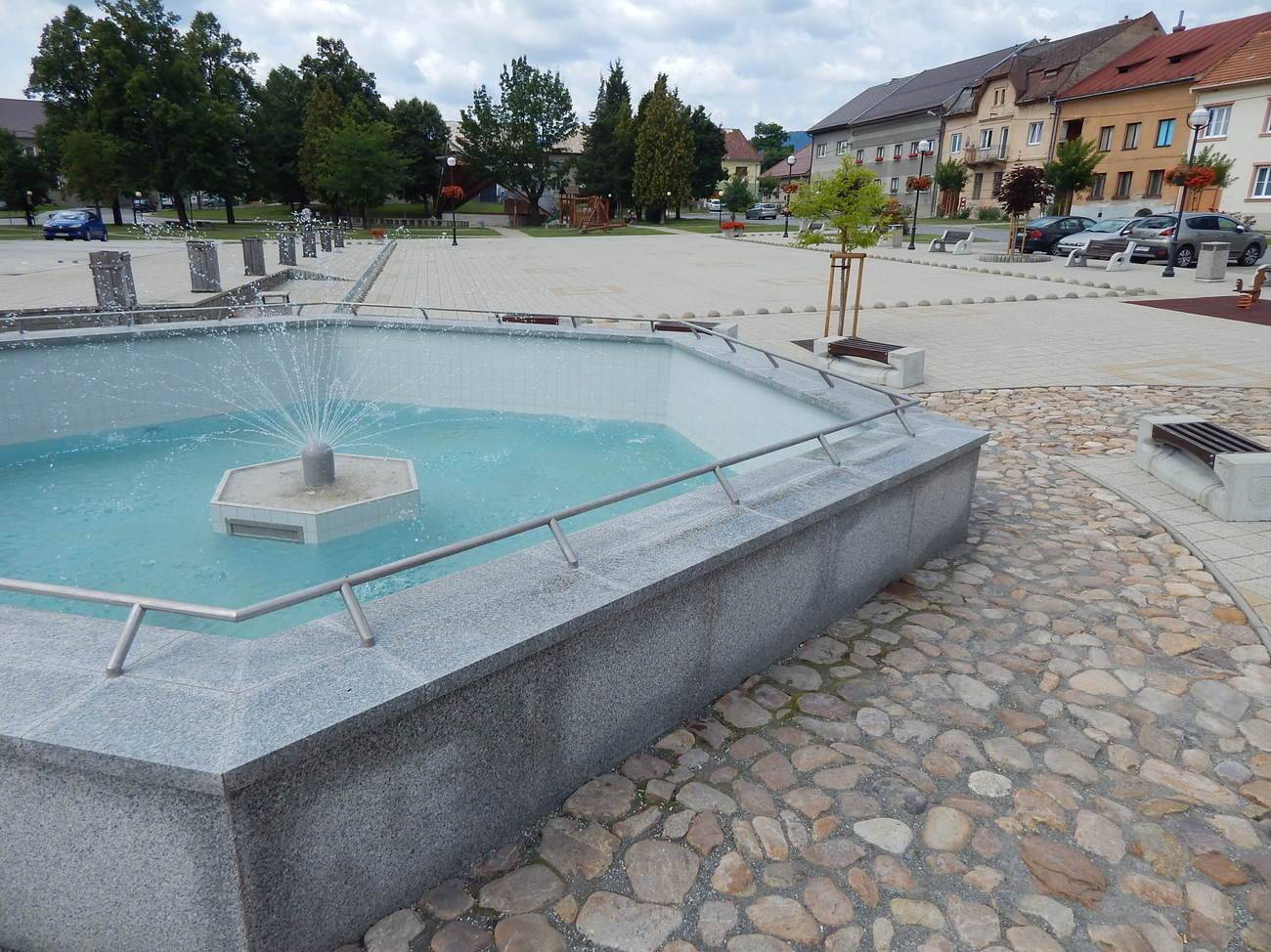 Obec Nitrianske Pravno