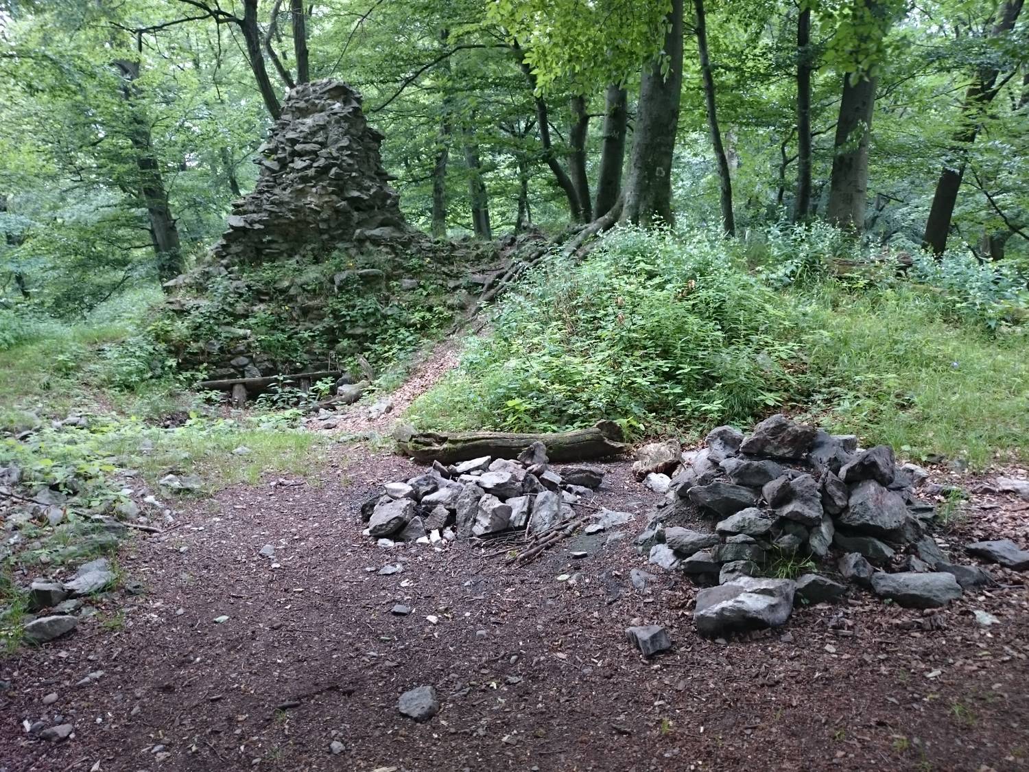 Hrad Dračí hrádok