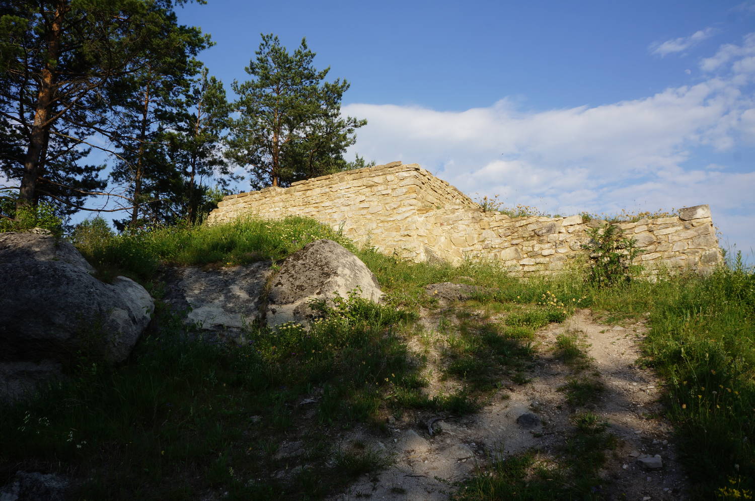 Medziansky hrádok