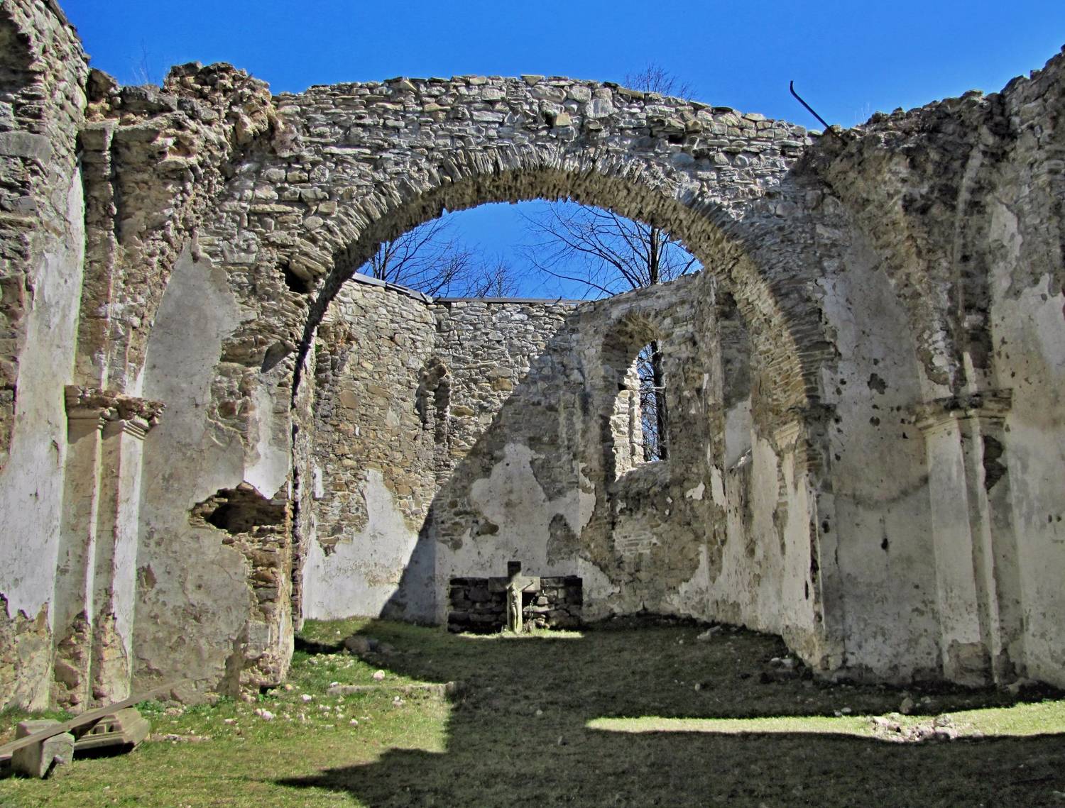 Kostol sv. Kozmu a Damiána Sedliacka Dubová